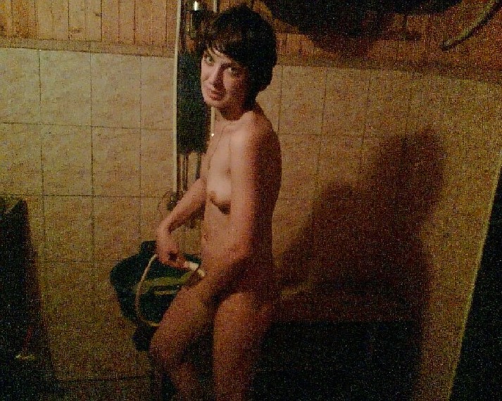 Оля 27, Черная роза