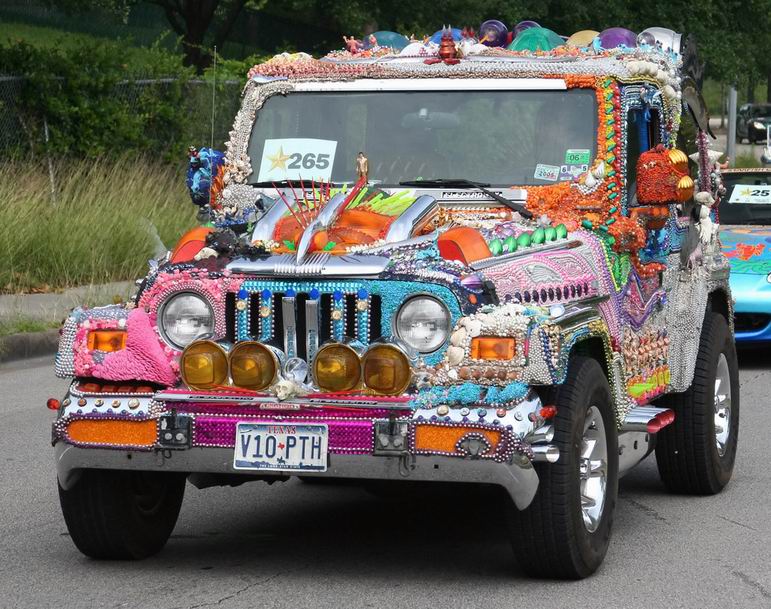 Вджип со стразиками :) типа женский