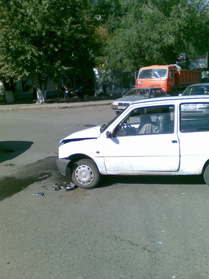 маломосковская/революционная