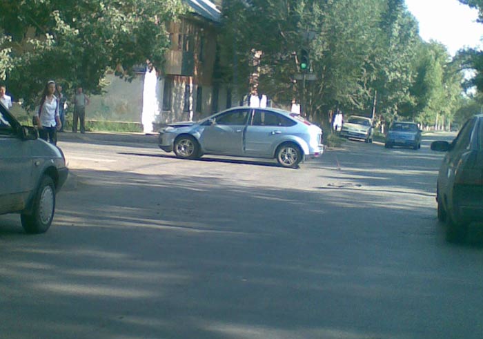 на той же спокойной улочке 116 км :) что и Гошина фотка