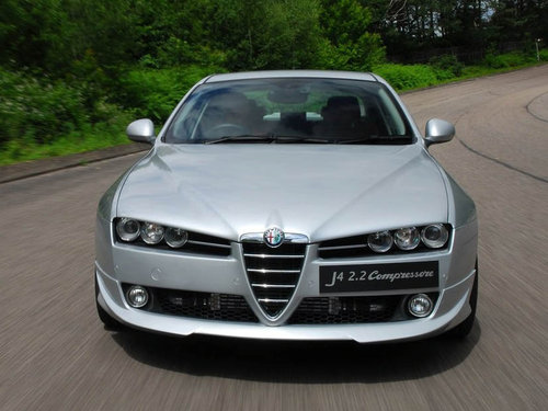 alfa-romeo-159-02.jpg